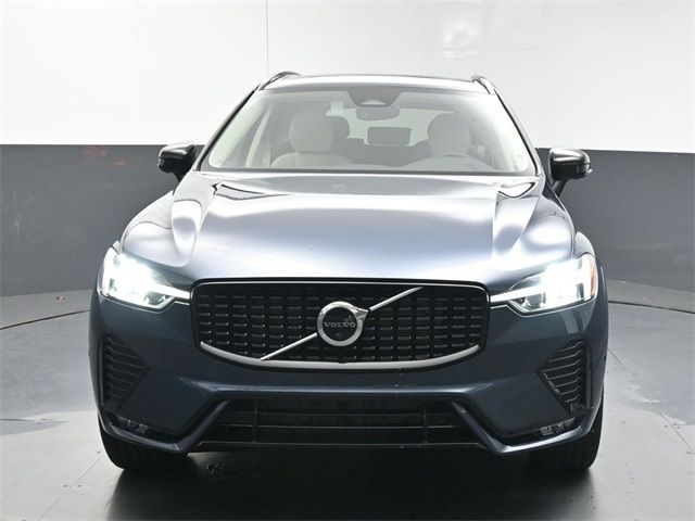 2025 Volvo XC60 Plus