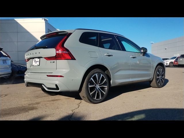 2025 Volvo XC60 Plus