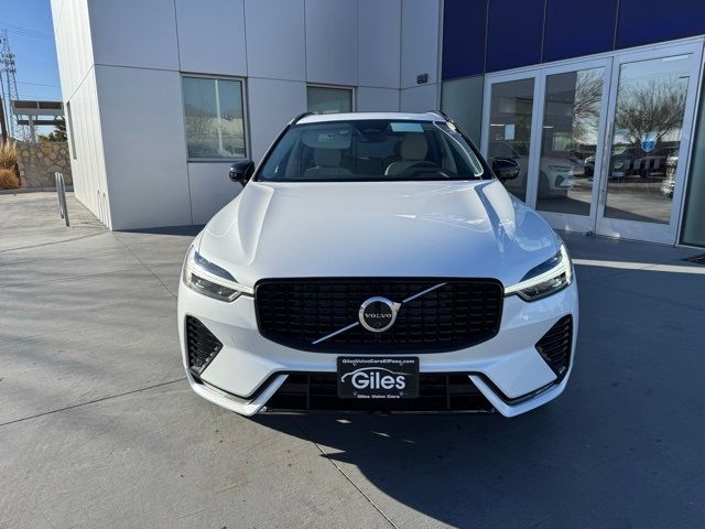 2025 Volvo XC60 Plus