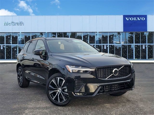 2025 Volvo XC60 Plus