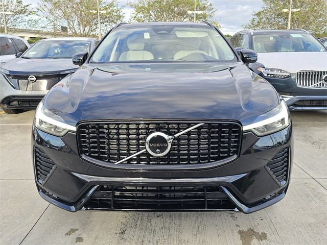 2025 Volvo XC60 Plus