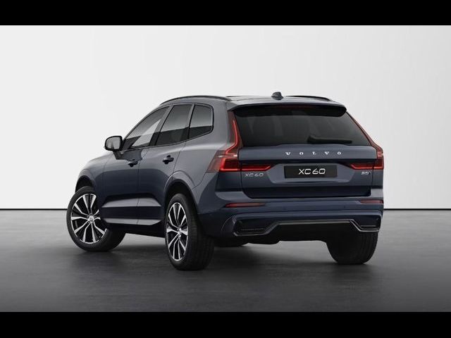 2025 Volvo XC60 Plus