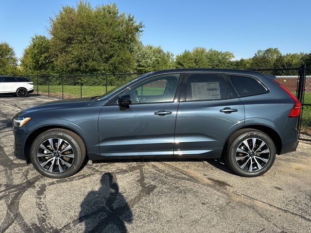 2025 Volvo XC60 Plus