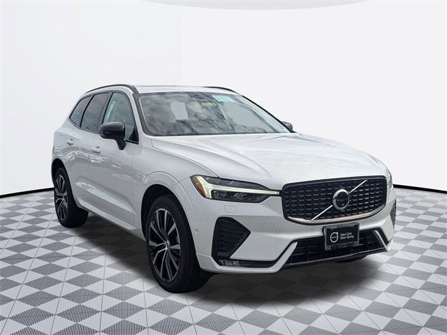 2025 Volvo XC60 Plus