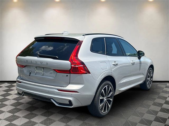 2025 Volvo XC60 Plus