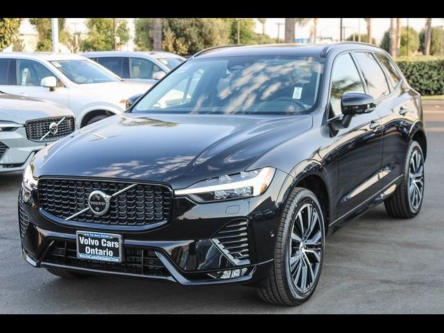 2025 Volvo XC60 Plus