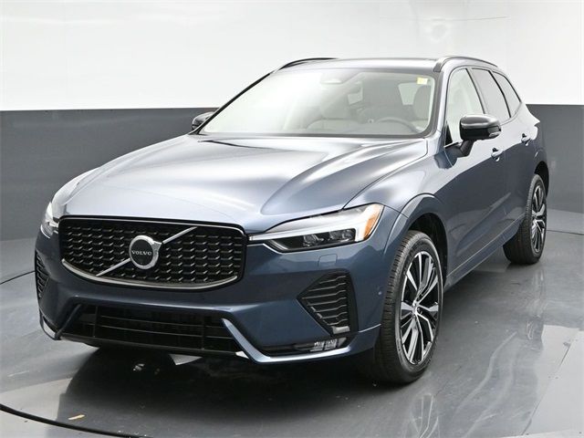 2025 Volvo XC60 Plus