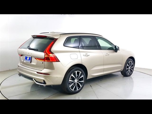 2025 Volvo XC60 Plus