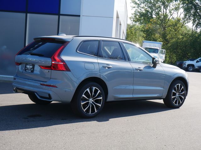 2025 Volvo XC60 Plus