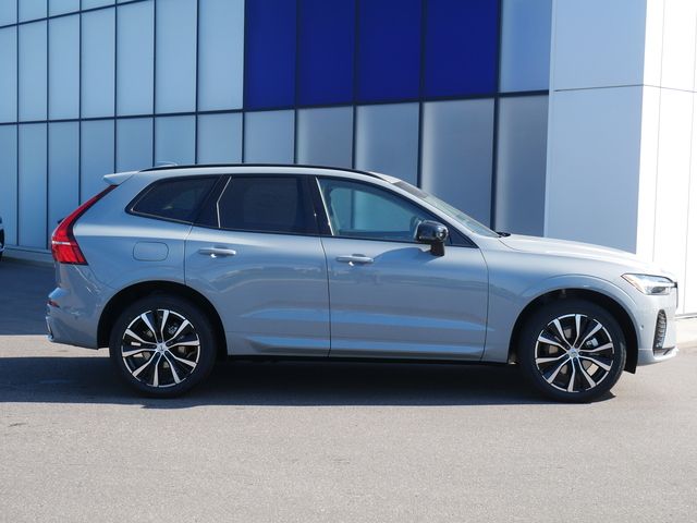 2025 Volvo XC60 Plus