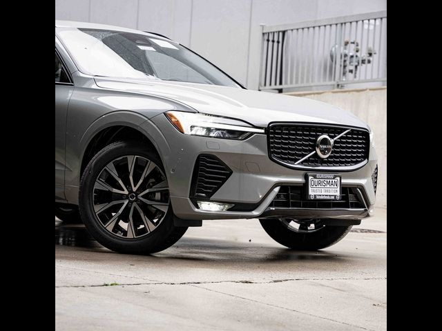 2025 Volvo XC60 Plus