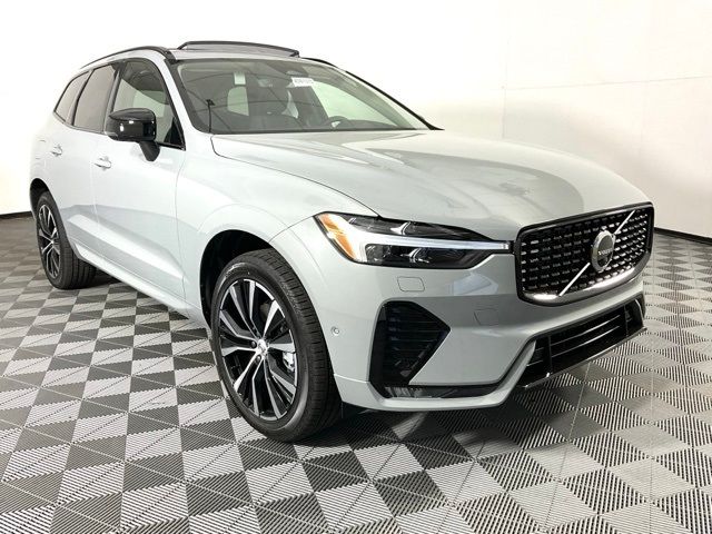 2025 Volvo XC60 Plus