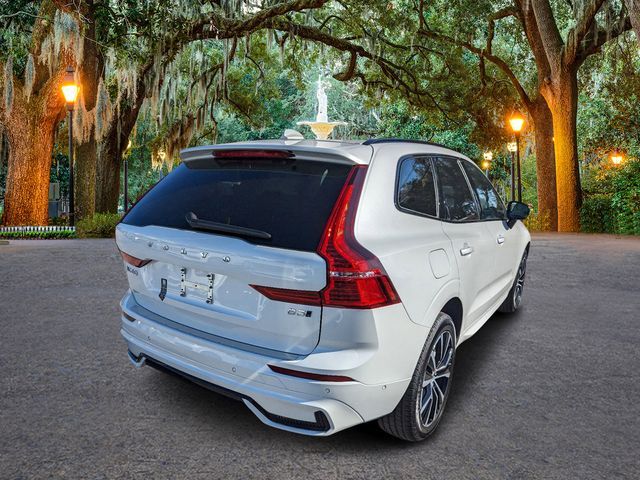 2025 Volvo XC60 Plus