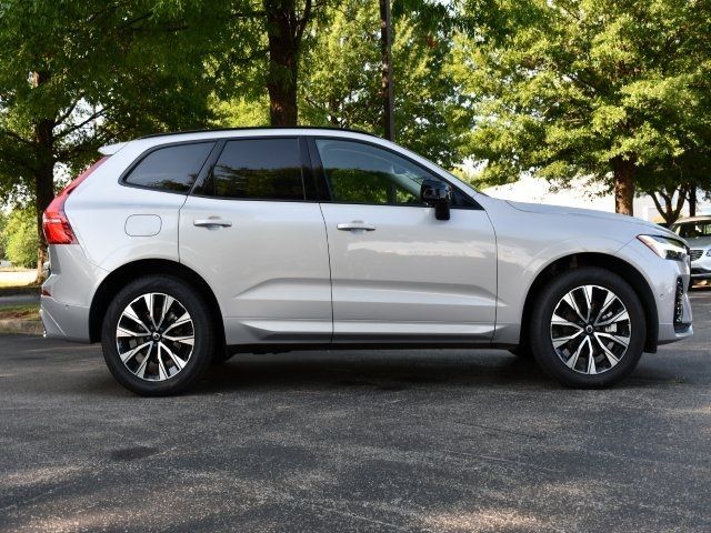 2025 Volvo XC60 Plus