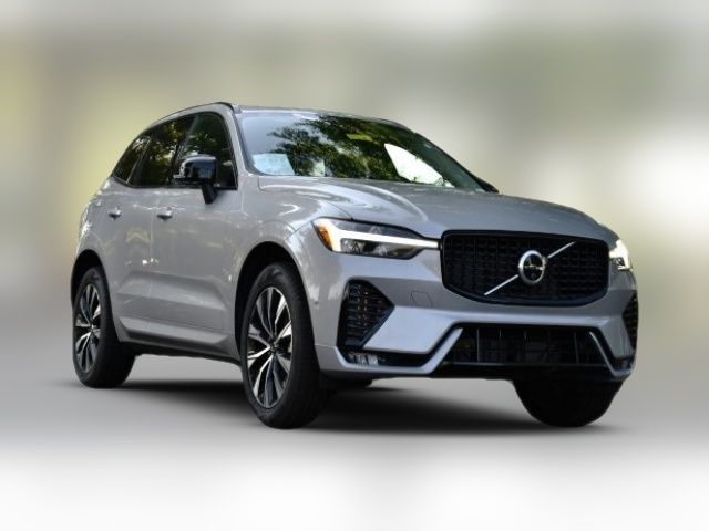 2025 Volvo XC60 Plus