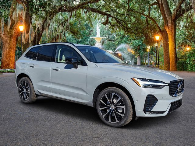 2025 Volvo XC60 Plus