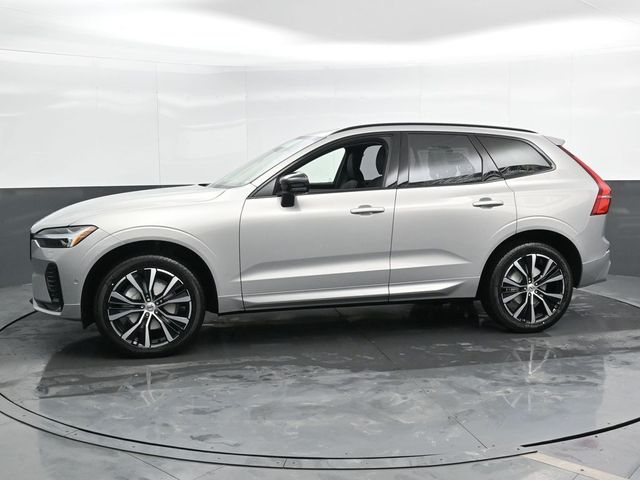 2025 Volvo XC60 Plus