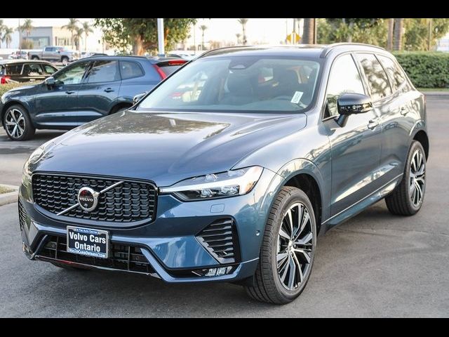 2025 Volvo XC60 Plus