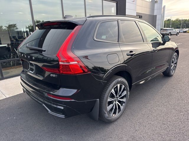 2025 Volvo XC60 Plus