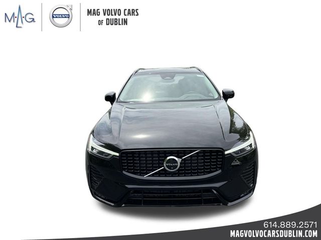 2025 Volvo XC60 Plus