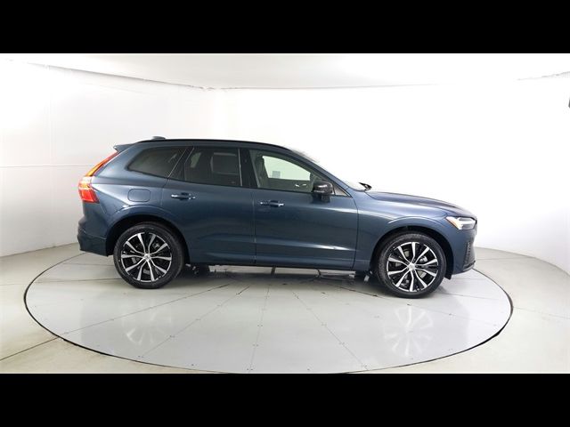 2025 Volvo XC60 Plus