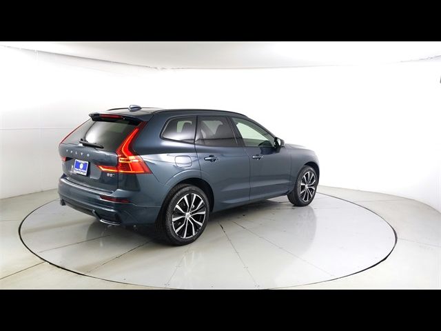 2025 Volvo XC60 Plus