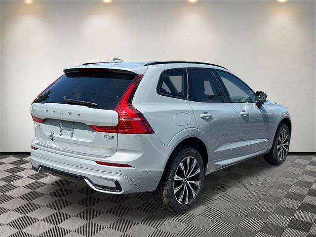 2025 Volvo XC60 Plus