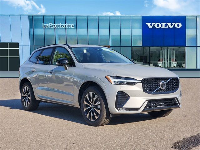 2025 Volvo XC60 Plus