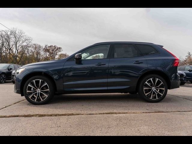 2025 Volvo XC60 Plus