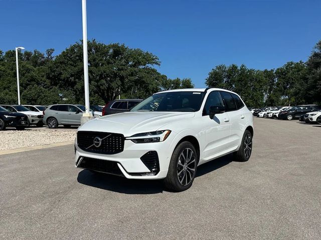 2025 Volvo XC60 Plus