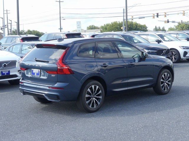 2025 Volvo XC60 Plus