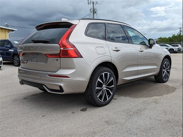 2025 Volvo XC60 Plus