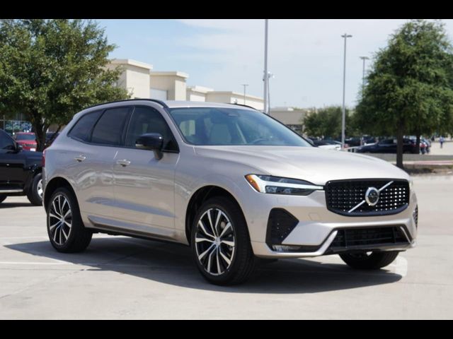 2025 Volvo XC60 Plus