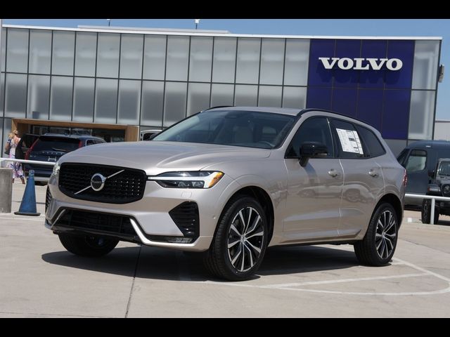 2025 Volvo XC60 Plus