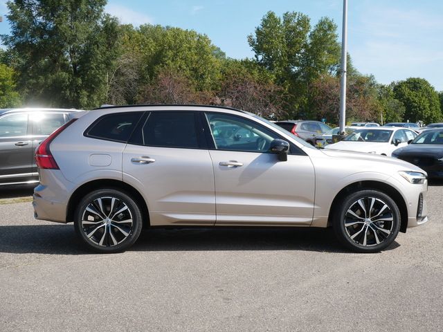 2025 Volvo XC60 Plus