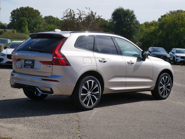 2025 Volvo XC60 Plus