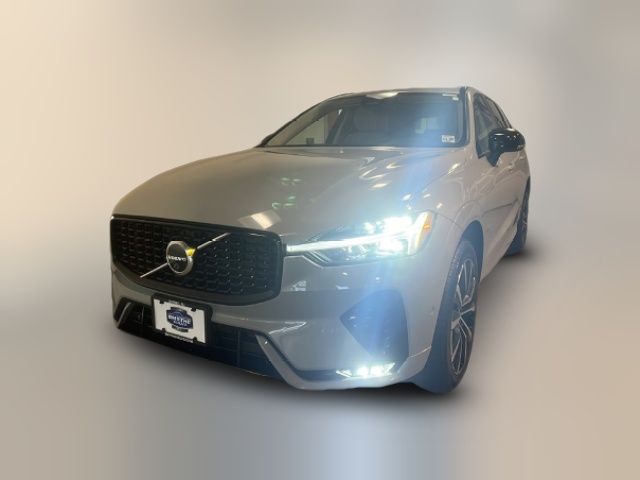 2025 Volvo XC60 Plus