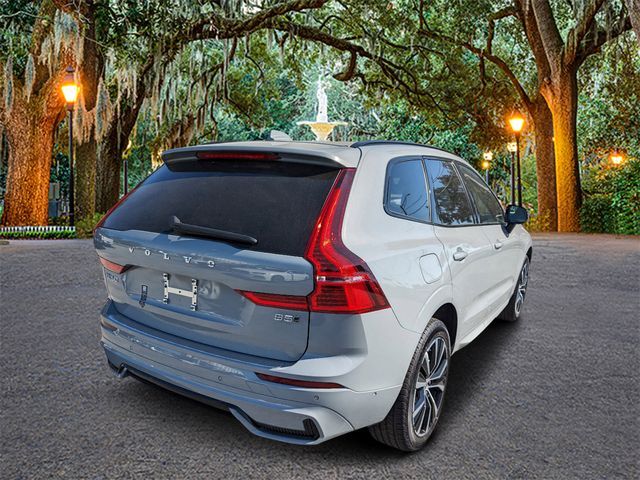 2025 Volvo XC60 Plus