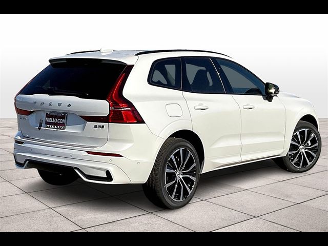 2025 Volvo XC60 Plus