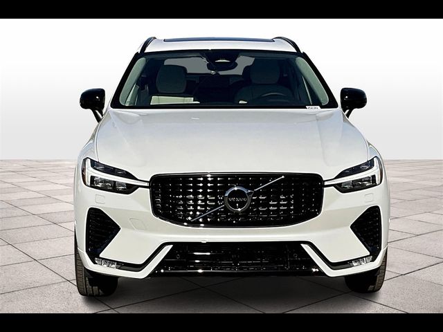 2025 Volvo XC60 Plus