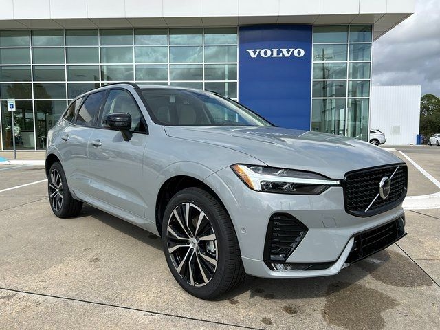 2025 Volvo XC60 Plus