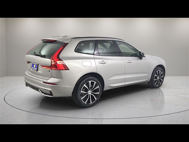 2025 Volvo XC60 Plus