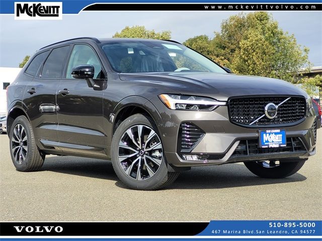 2025 Volvo XC60 Plus