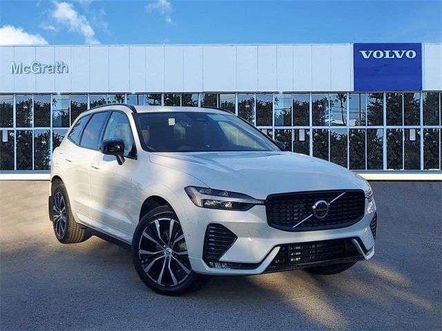 2025 Volvo XC60 Plus