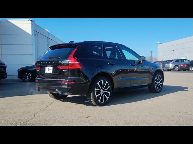 2025 Volvo XC60 Plus