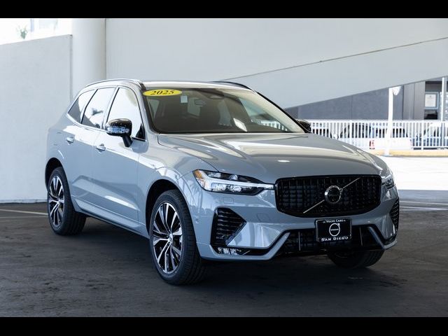 2025 Volvo XC60 Plus