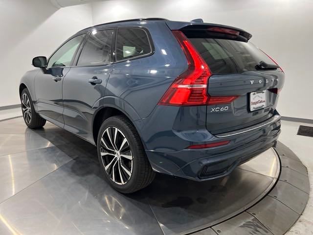 2025 Volvo XC60 Plus