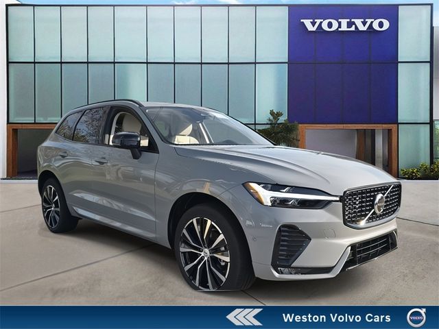 2025 Volvo XC60 Plus