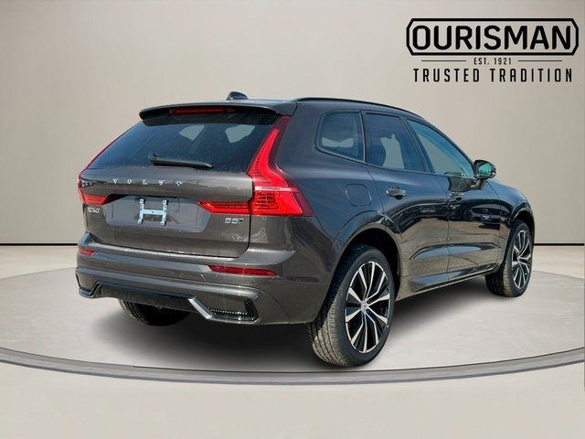 2025 Volvo XC60 Plus