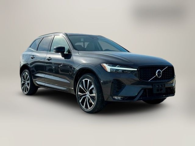 2025 Volvo XC60 Plus